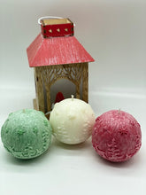 Load image into Gallery viewer, Christmas Ball Pillar Candle